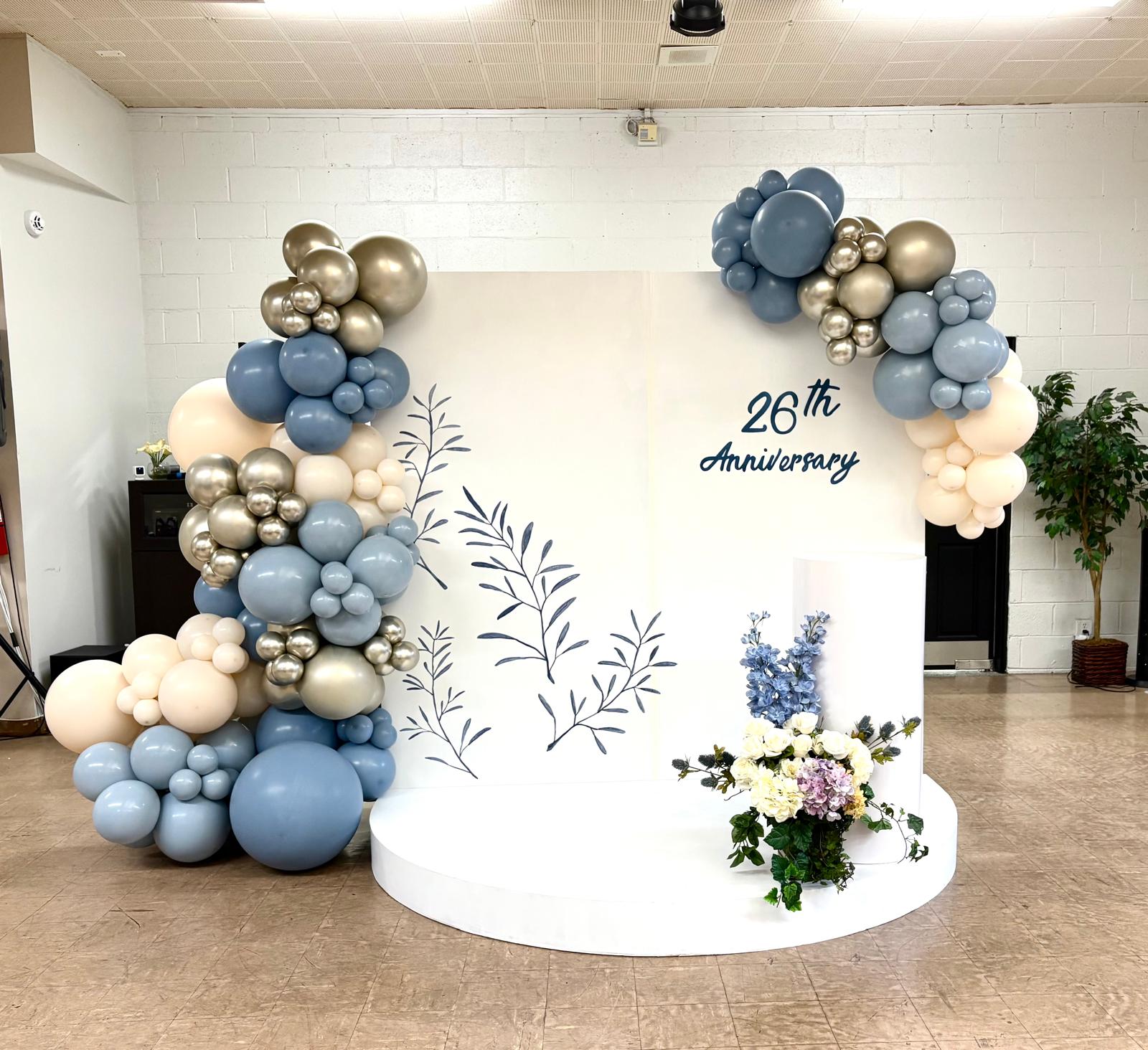 20th Anniversary Elegant Setup